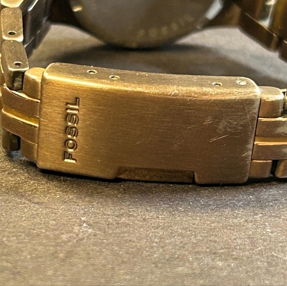 FOSSIL Ladies Bronze Fossil Watch RARE Vintage Find - Picture 2 of 5